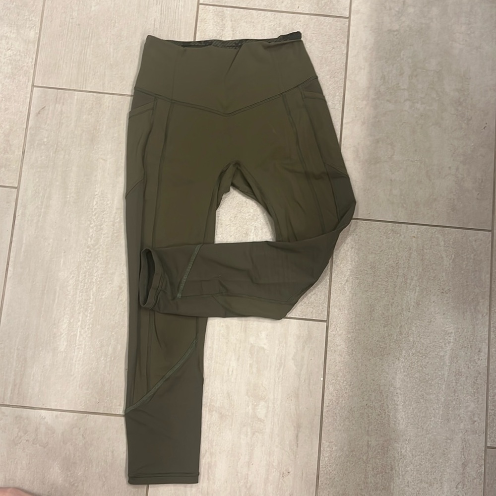 Lululemon leggings